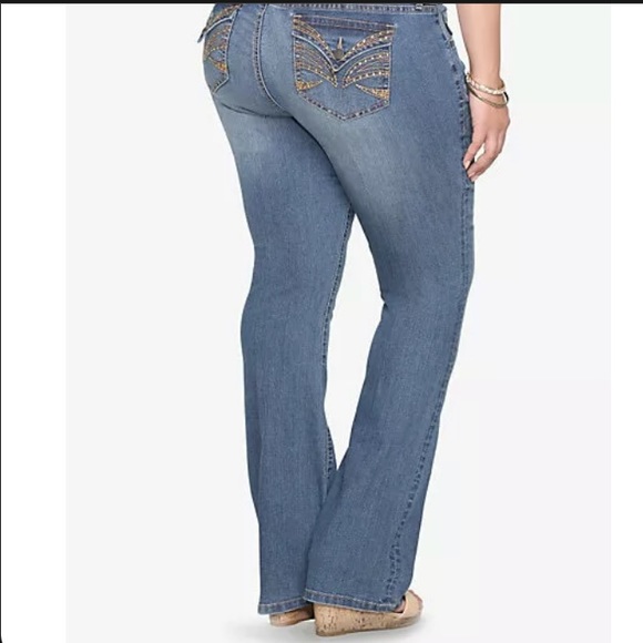 Torrid Bootcut Jeans Rhinestones sz 12 inseam 32”